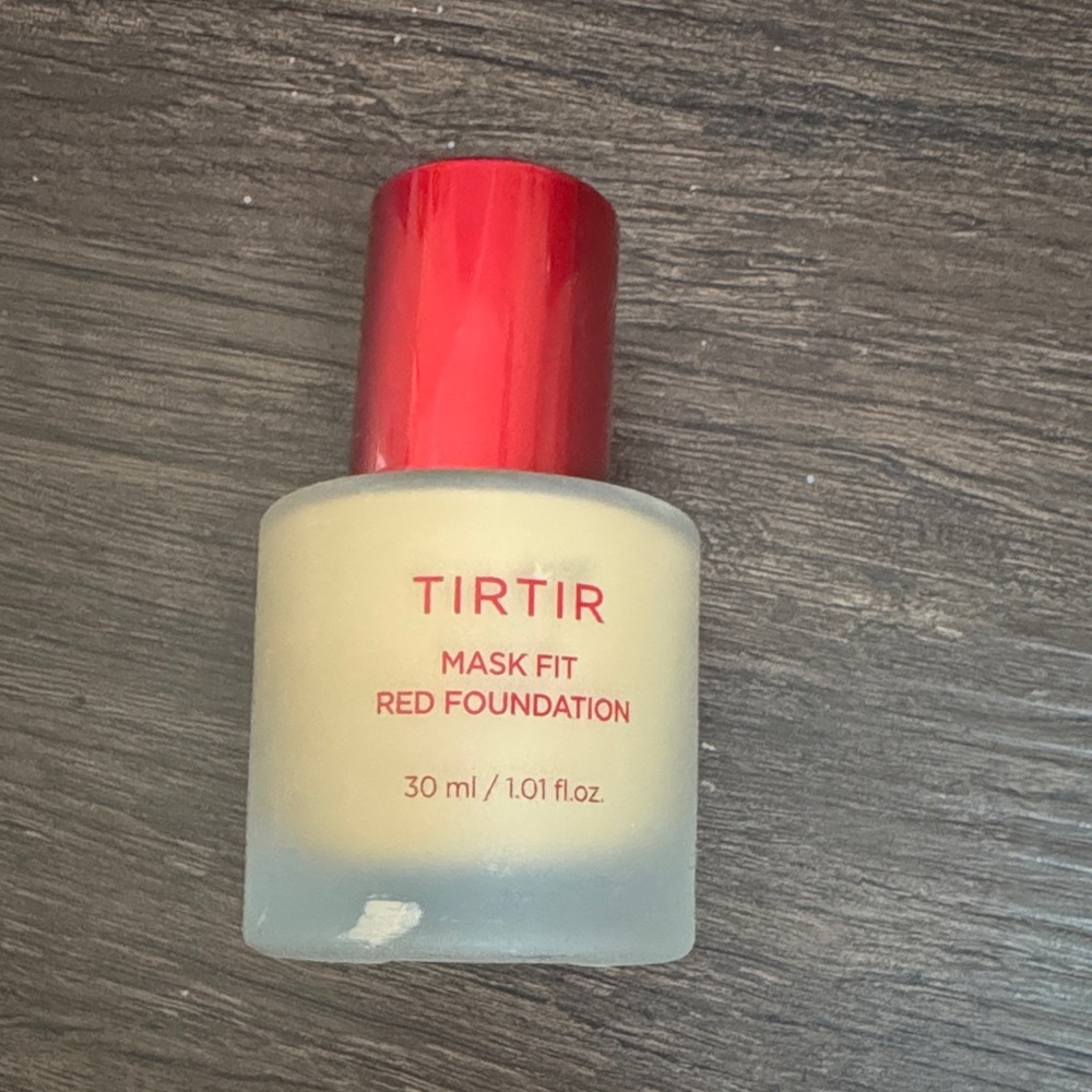 Tir tir Mask Fit Red Foundation -